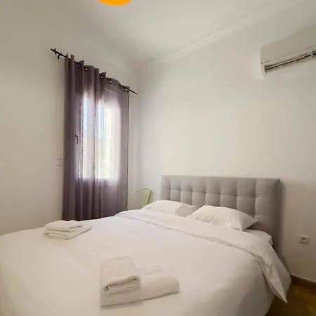 Apartment Soho Front 55sqm Apt In Athens