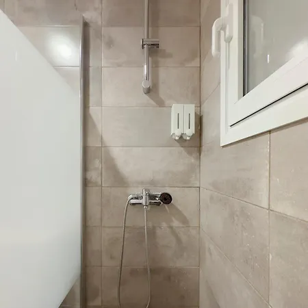 Apartment Soho Front 55sqm Apt In *