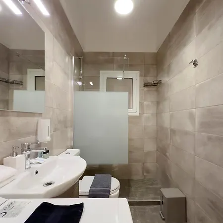 Apartment Soho Front 55sqm Apt In Athens