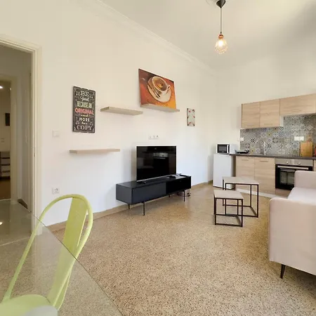 Soho Front 55sqm Apt In